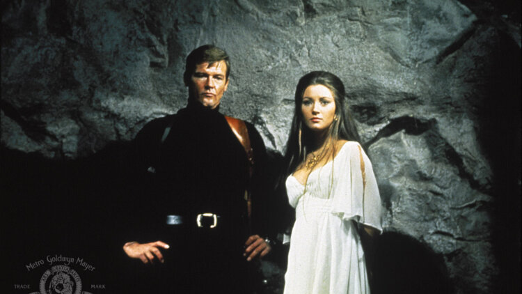 回首已隔星辰大海