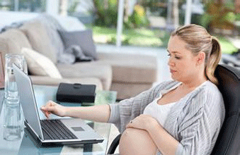 球拍状胎盘形成原因