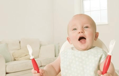 小孩尿床是怎么回事